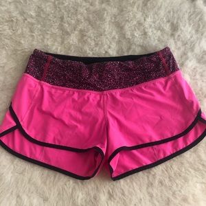 Lululemon shorts— speed up 2.5” shorts